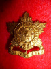 MM107 - 24th Kent Regiment Officer's Gilt Collar Badge